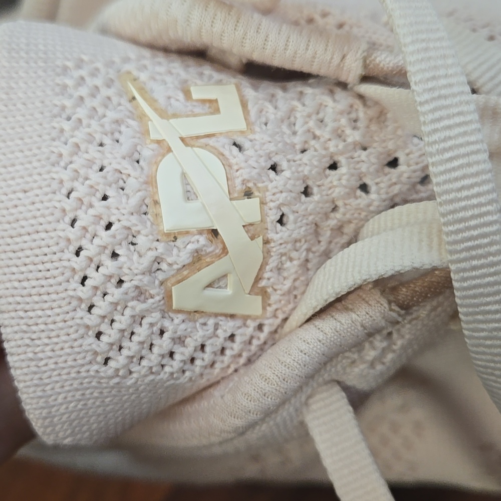 APL Blush Pink Techloom Pro Women's Sneakers 10.5 - Picture 3 of 9